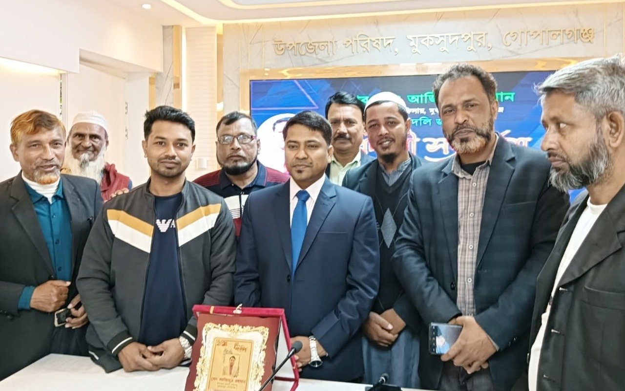 উপজেলা নির্বাহী অফিসারকে বিদায় সংবর্ধনা দিয়েছে মুকসুদপুর প্রেসক্লাব