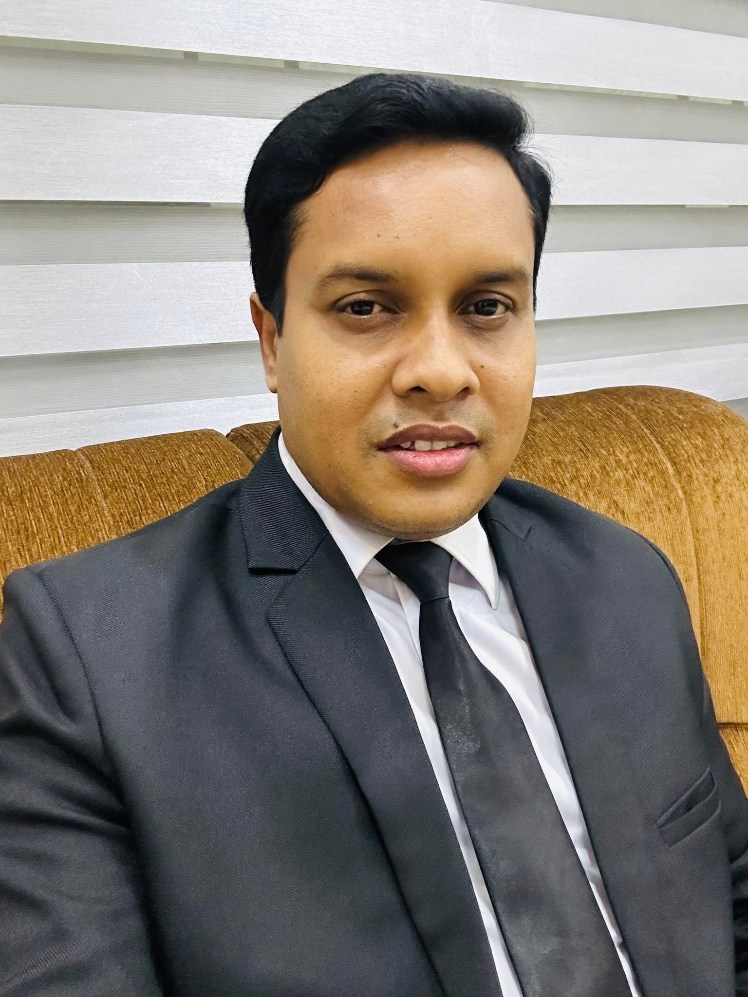 রেজিস্ট্রির সময় দলিলে যা বারবার চেক করবেন
