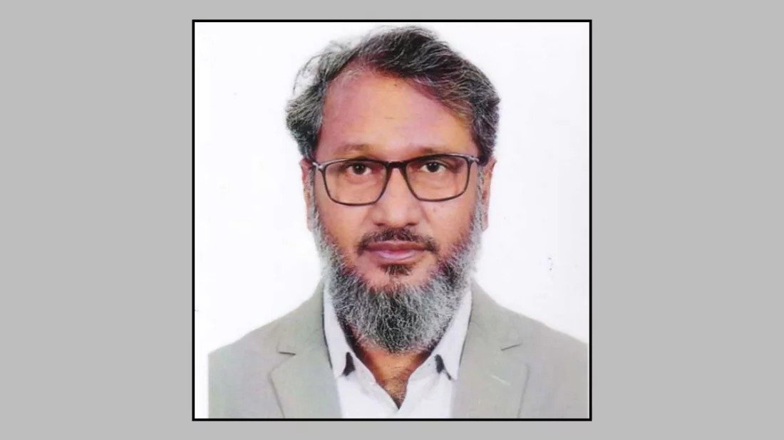 এবার পদত্যাগপত্র জমা দিয়েছেন শিল্পকলার চারুকলা পরিচালক