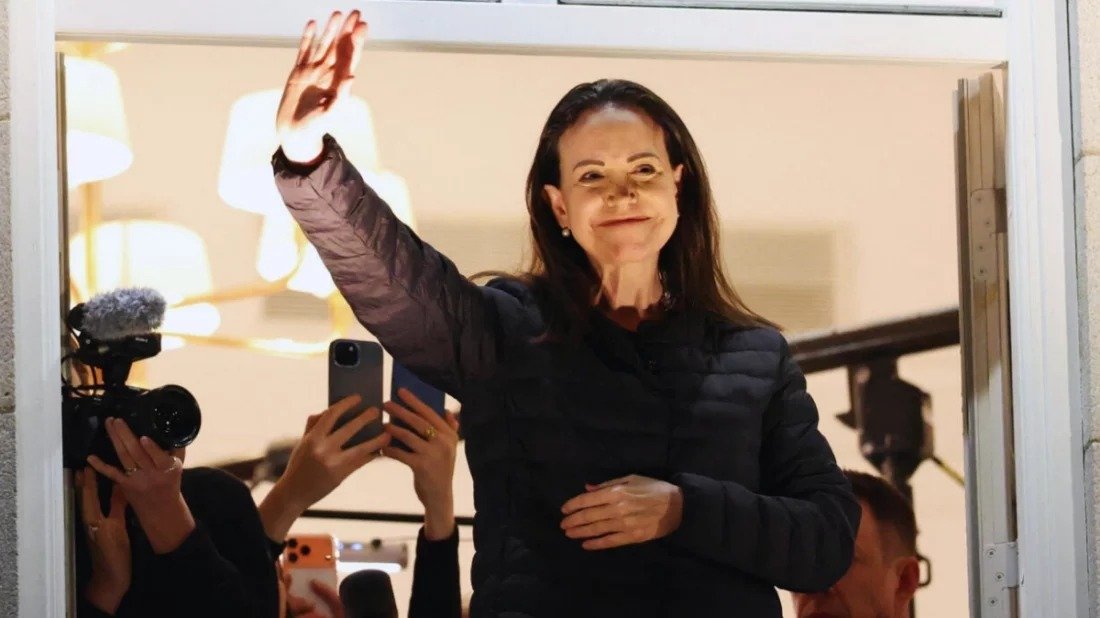 ১১ মাস পর প্রকাশ্যে এলেন শান্তিতে নোবেলজয়ী মাচাদো