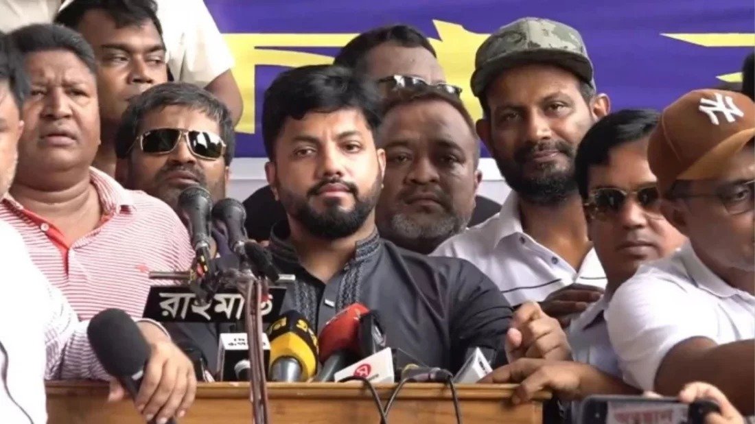 স্থানীয় সরকার উপদেষ্টা সংবিধান লঙ্ঘন করেছেন: ইশরাক