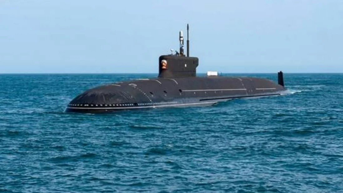 রাডার এড়িয়ে বরফের নিচে গোপনে চলাচল করতে পারে রুশ সাবমেরিন