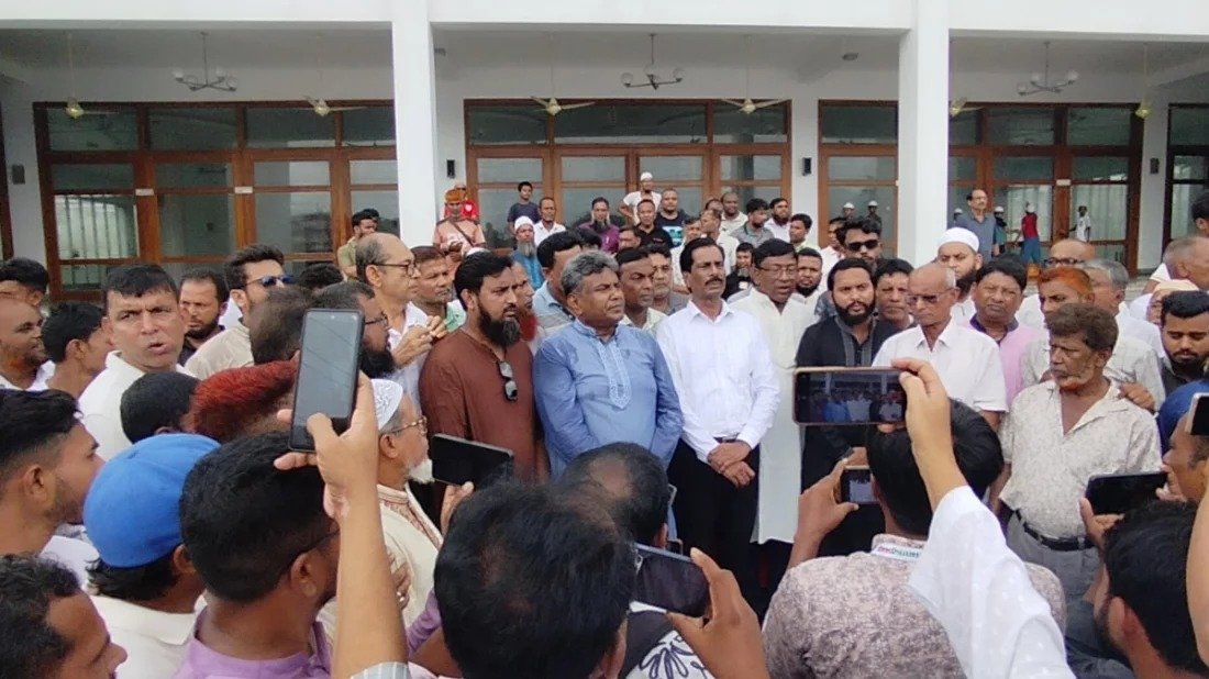 প্রশাসনের আশ্বাসে ভাঙ্গায় রোববার পর্যন্ত আন্দোলন স্থগিত