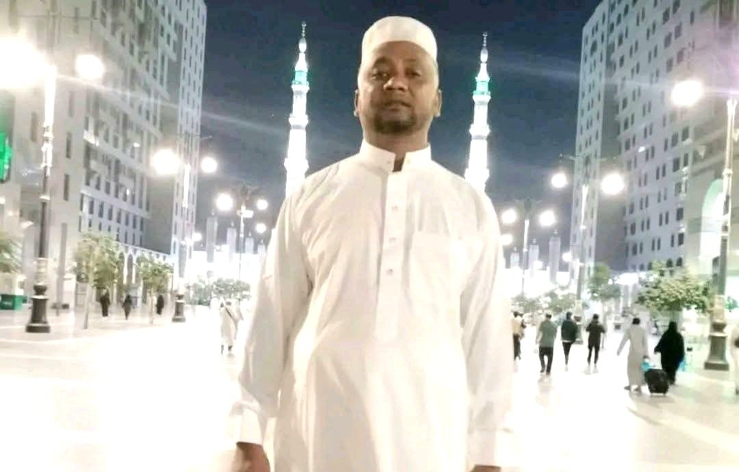 চাচাতো ভাইয়ের ছুরিকাঘাতে গুরুতর আহত জেঠাতো ভাই